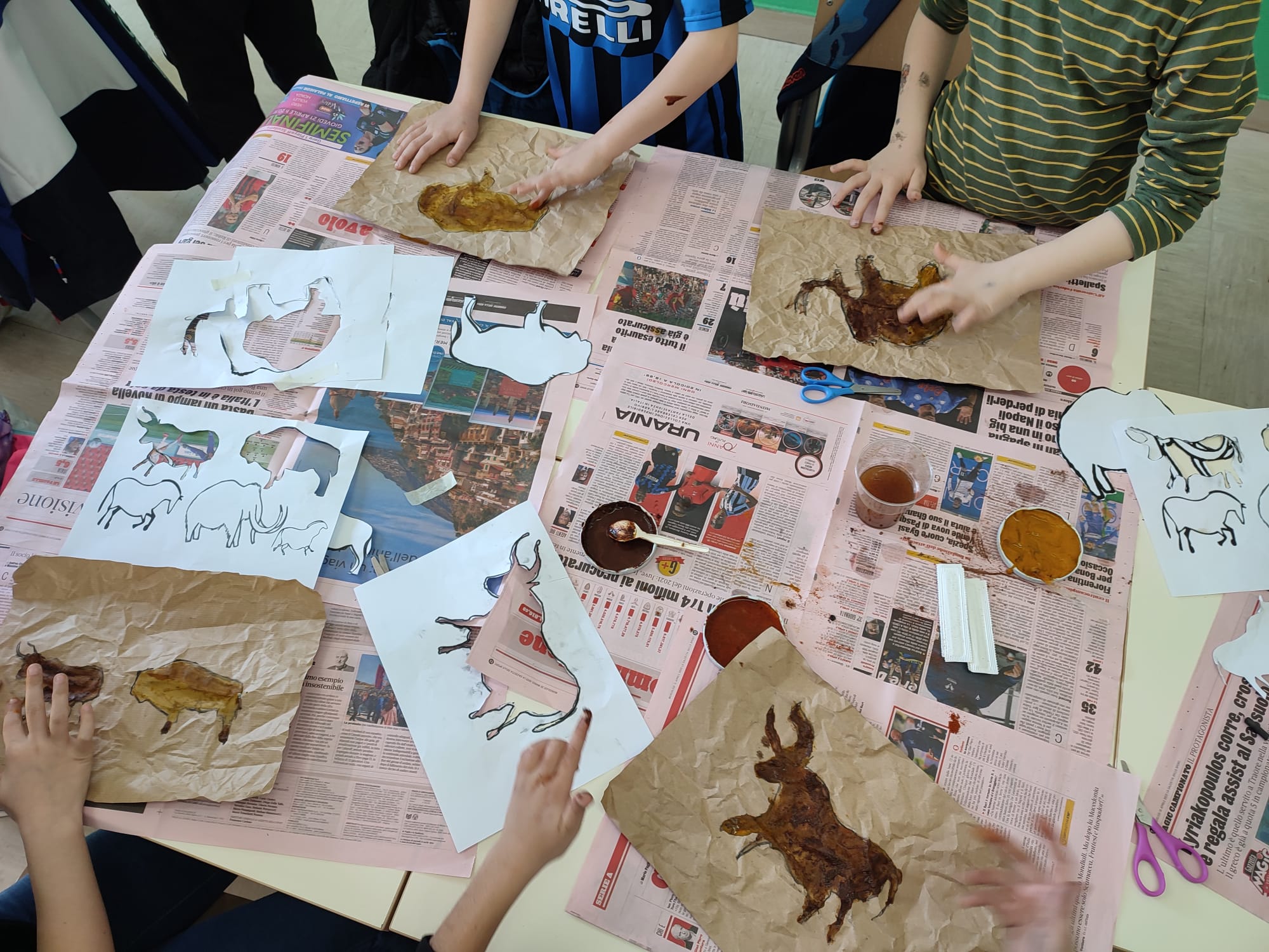 Laboratorio pittura rupestre
